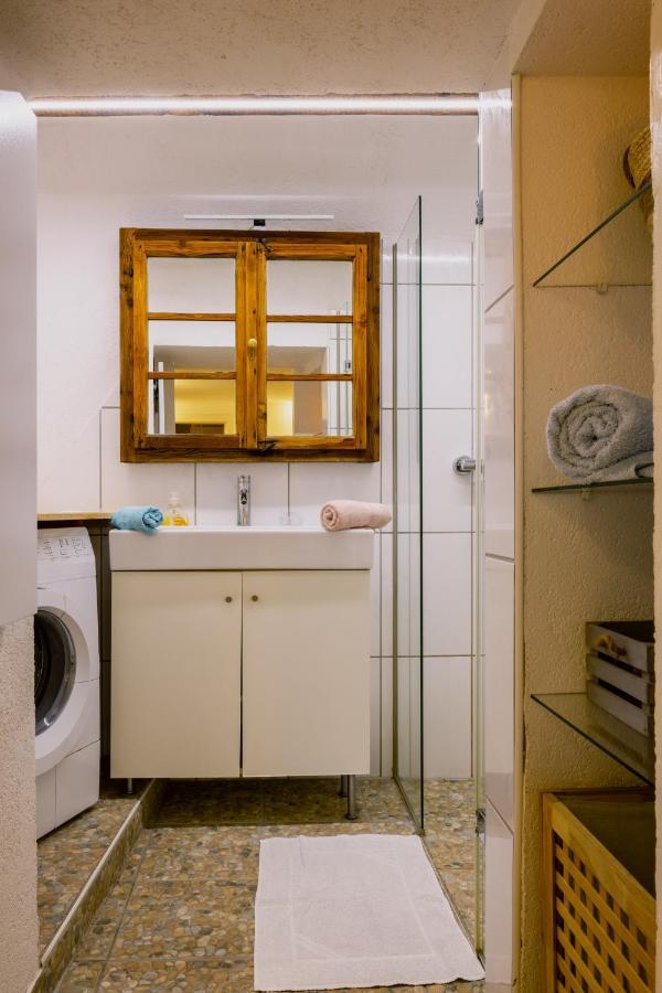 Appartement Central ฮัลล์อินทีโรล ภายนอก รูปภาพ
